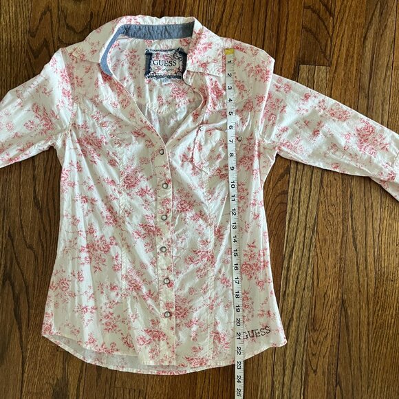 GUESS Los Angeles Women's Ivory/Pink Floral Snap closure Roll up Sleeves Top S - Picture 10 of 11